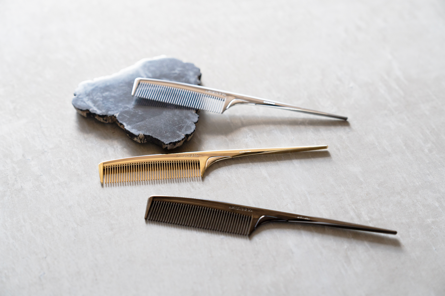 ハイライン ザ ヘアコーム (テール ゴールド)